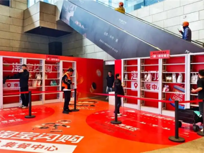 外卖小哥最大难题解决了！淘宝闪购首创“外卖接力”新模式 !