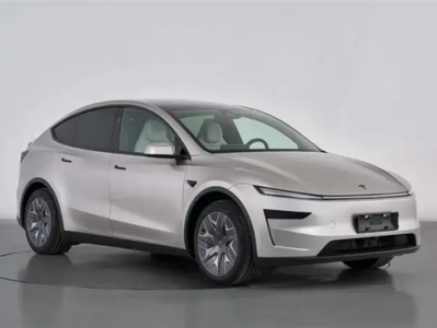特斯拉Model Y L配置曝光！二排独立座椅可放平 支持前后移动 !