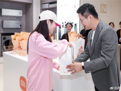 5999元起的小米17 Pro Max卖爆！卢伟冰：说明小米上探超高端赢得了认可 ！