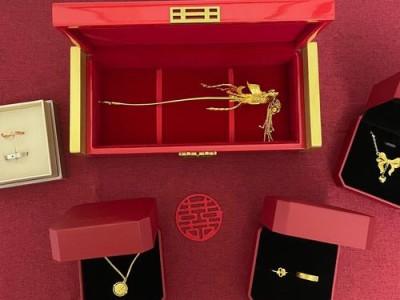 订婚三金的含义（三金指的是哪三样） ！