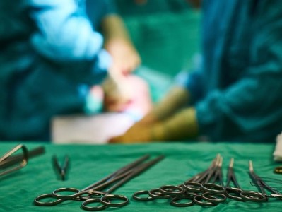 深圳卫健委：二手烟是霸凌 吸烟消费并不是为国家作贡献 ！