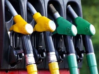 2035年起欧盟欲禁售新燃油车 奔驰CEO怒斥：欧洲汽车工业将崩 !