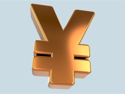 男子陪女友逛街买刮刮乐中80万元：爱情财运双丰收 ！