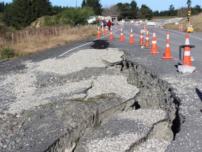 日本官方：东京如果发生7.3级地震 将死亡1.8万人 损失83万亿日元 ！
